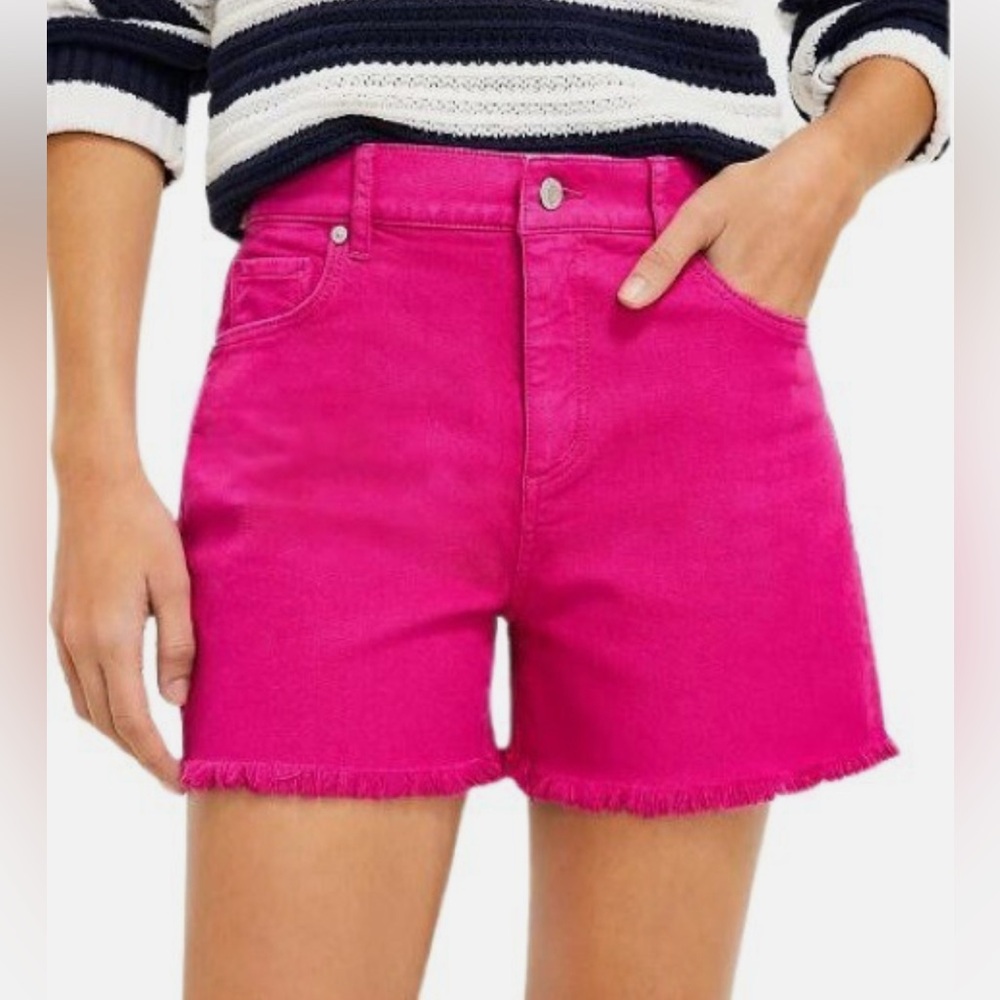 Loft THE CUT OFF SHORT High Rise Frayed Magenta Pink denim Jean short 27 4P